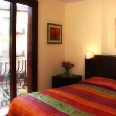 Mamma Maria Bed and Breakfast